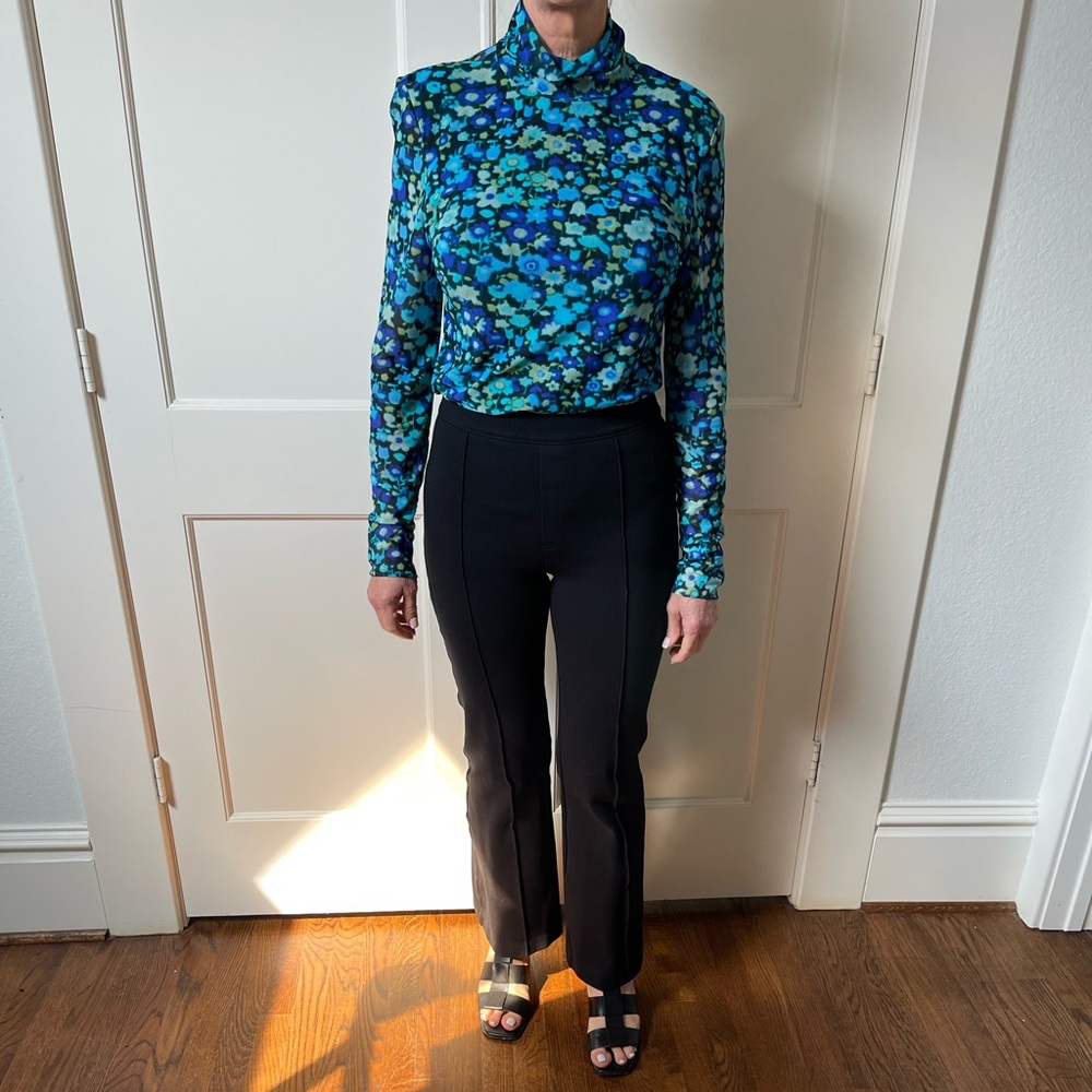 Ganni, Size 44, US size L, Floral print turtleneck blouse